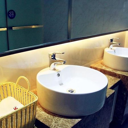 Xinhongbin Grand Hotel Binjiang Экстерьер фото